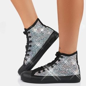 𝙉𝙚𝙬 𝙄𝙣!🖤NYC MOVES - BLACK size 8.5